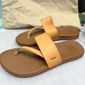 REEF Women’s Cushion Sol Sandals